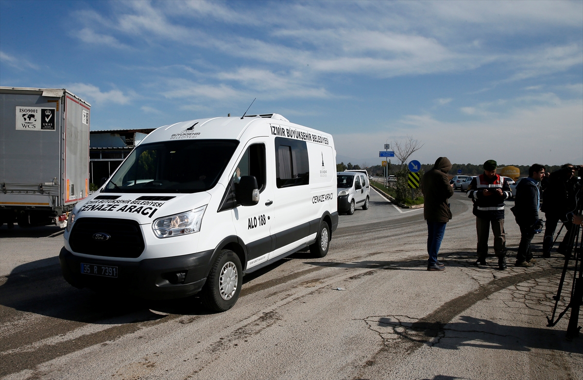 İzmir'de askeri eğitim uçağı düştü: 2 şehit