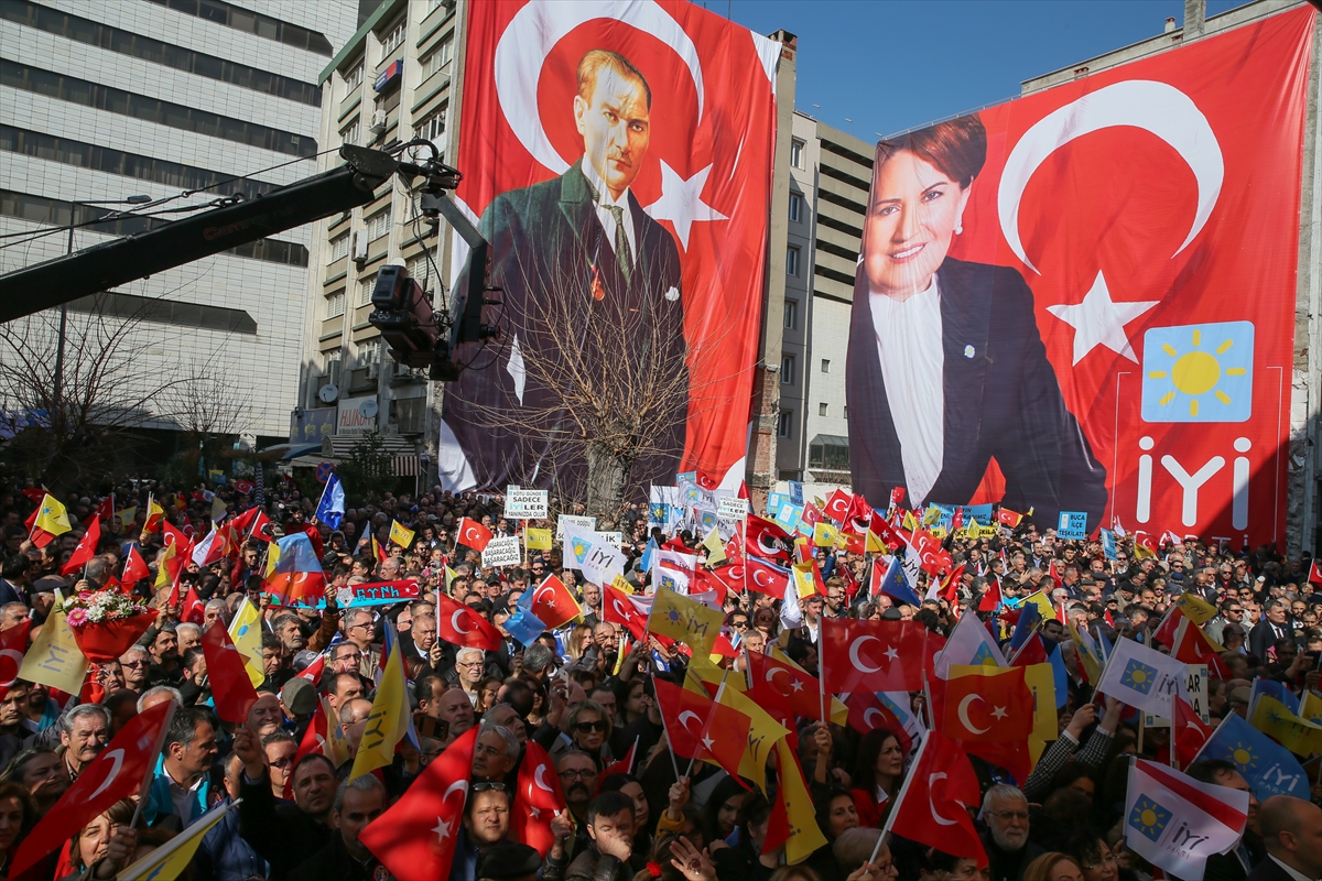 İYİ Parti İzmir'de Akşener heyecanı