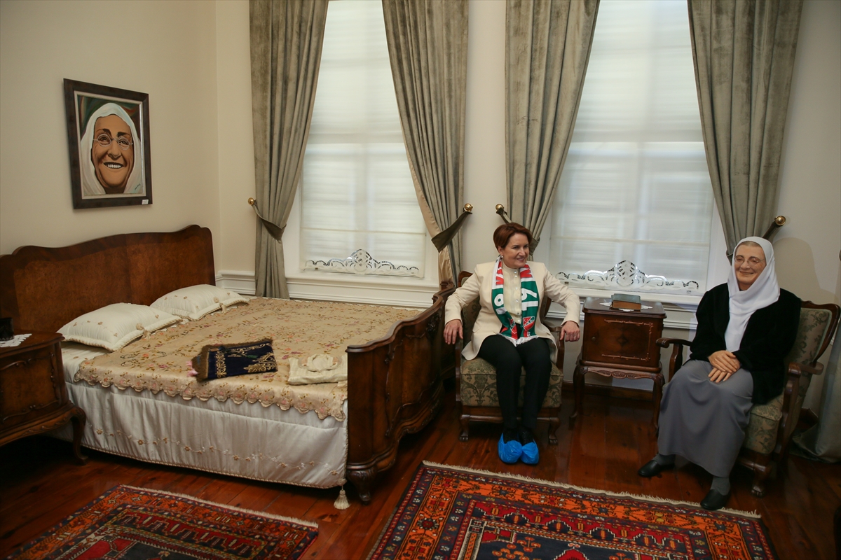 İYİ Parti İzmir'de Akşener heyecanı