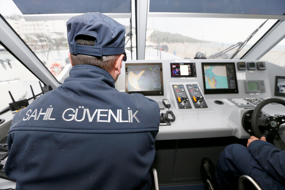 Sahil Güvenlik Komutanlığı'nda üniforma değişti