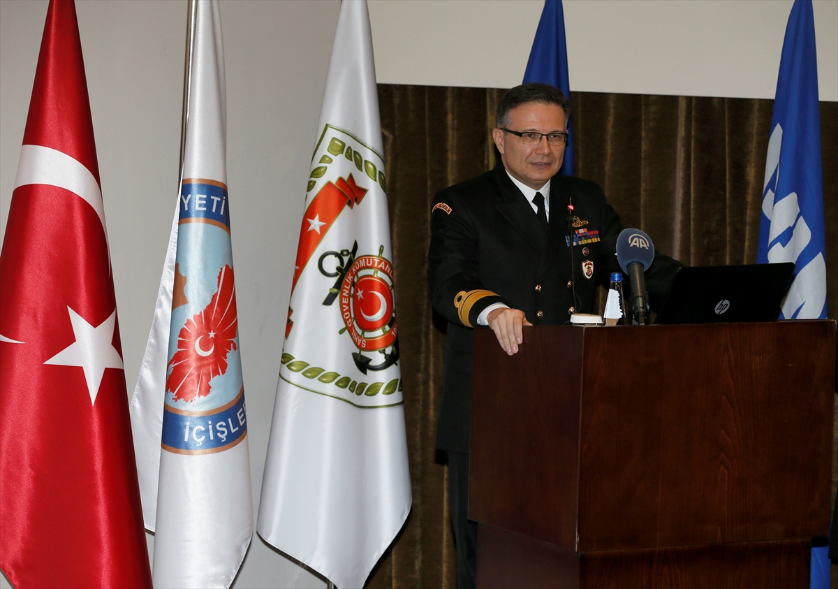 Sahil Güvenlik Komutanlığı'nda üniforma değişti