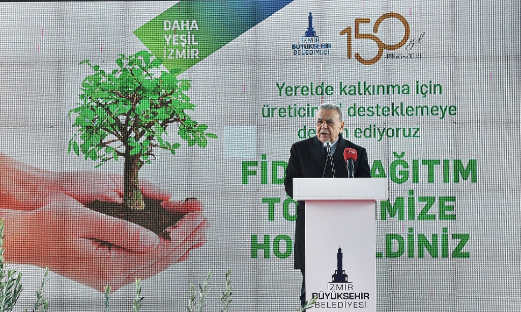 Büyükşehirden geleceğe 3.5 milyon fidan