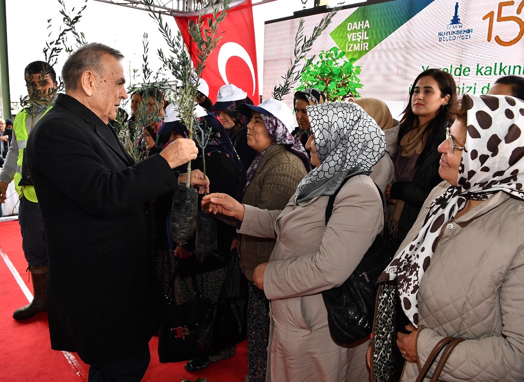 Büyükşehirden geleceğe 3.5 milyon fidan