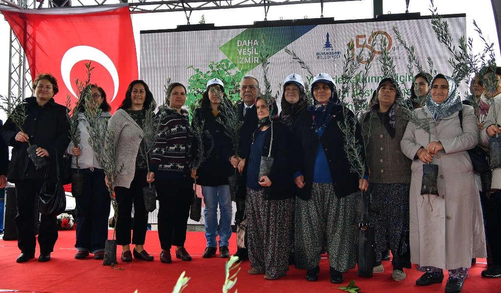 Büyükşehirden geleceğe 3.5 milyon fidan