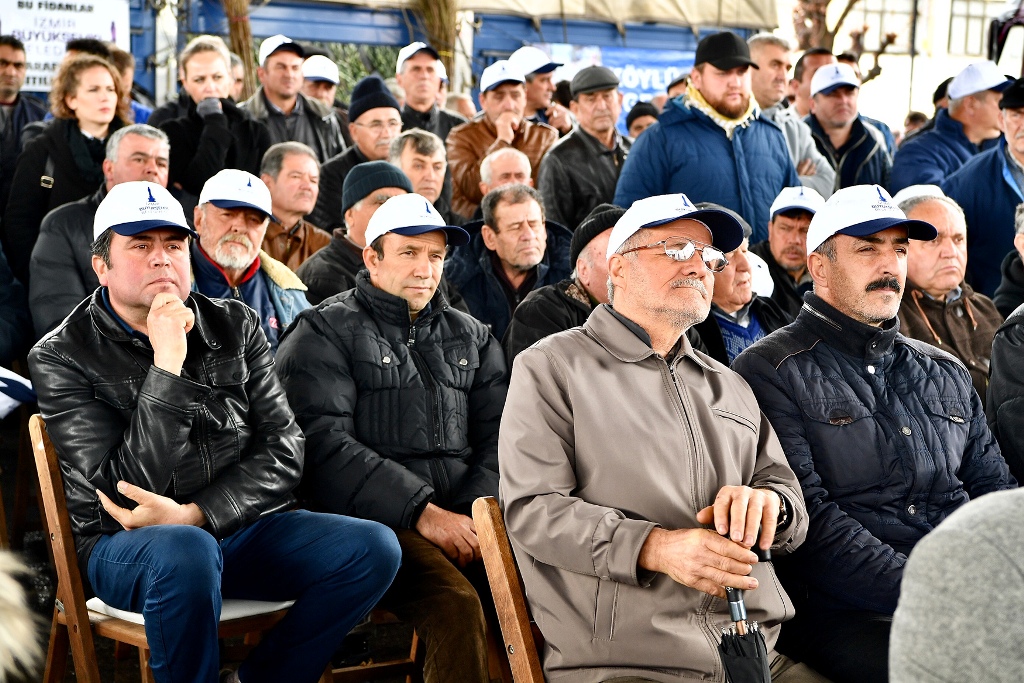 Büyükşehirden geleceğe 3.5 milyon fidan