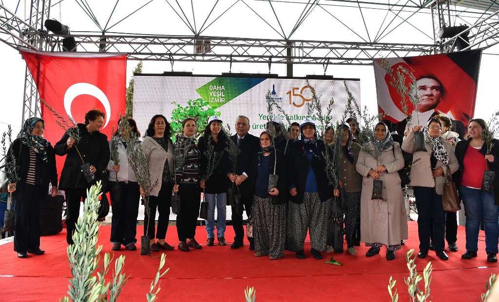 Büyükşehirden geleceğe 3.5 milyon fidan