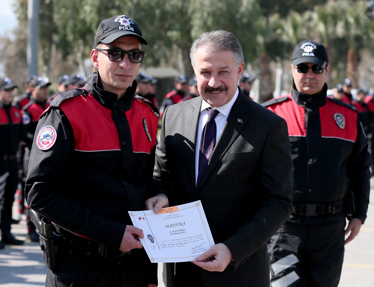 İzmir'de motosikletli polis timlerine taze kan