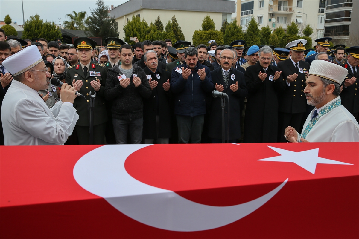 İzmir şehidini uğurladı