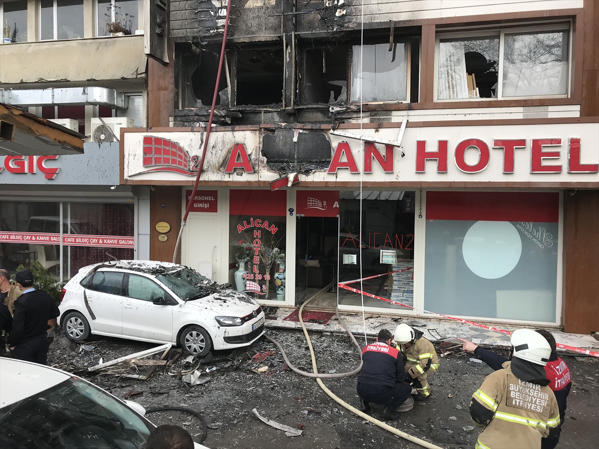 Otelde yangın dehşeti