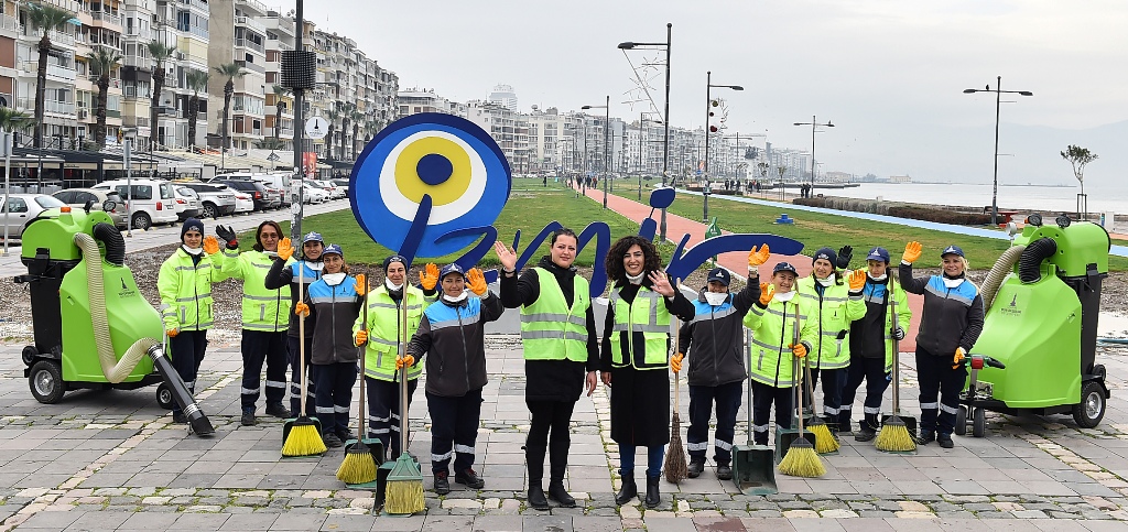 İzmir'in amazonları