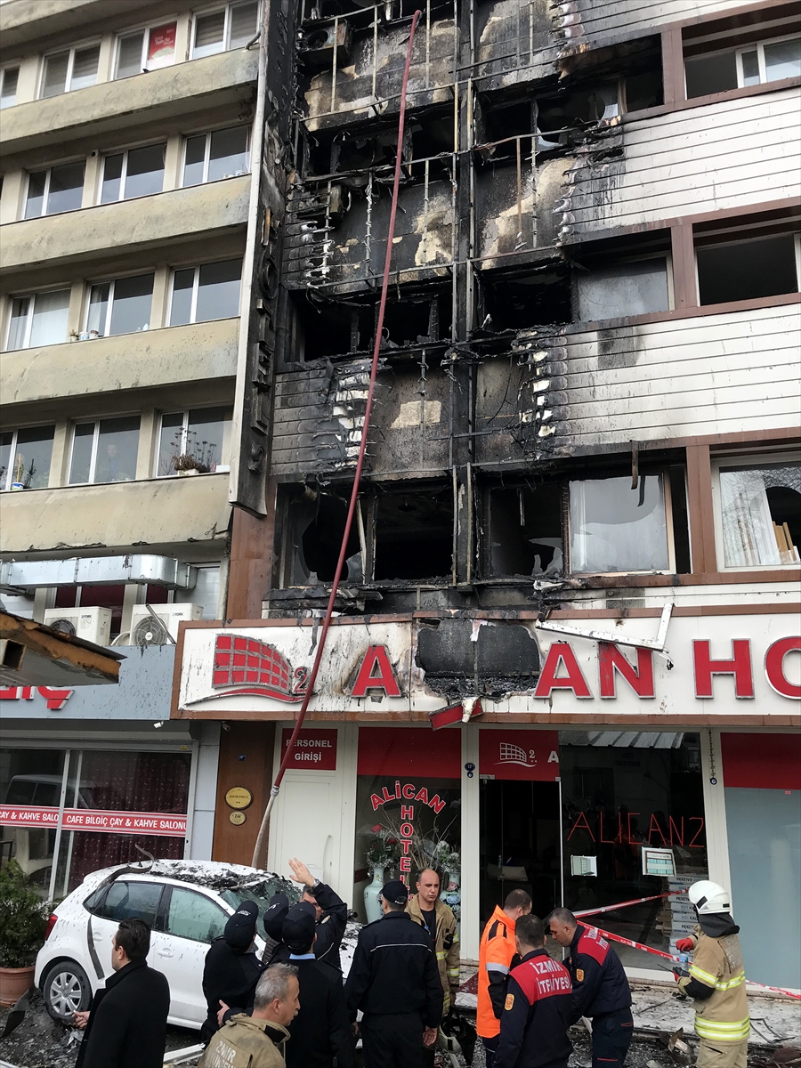 Otelde yangın dehşeti