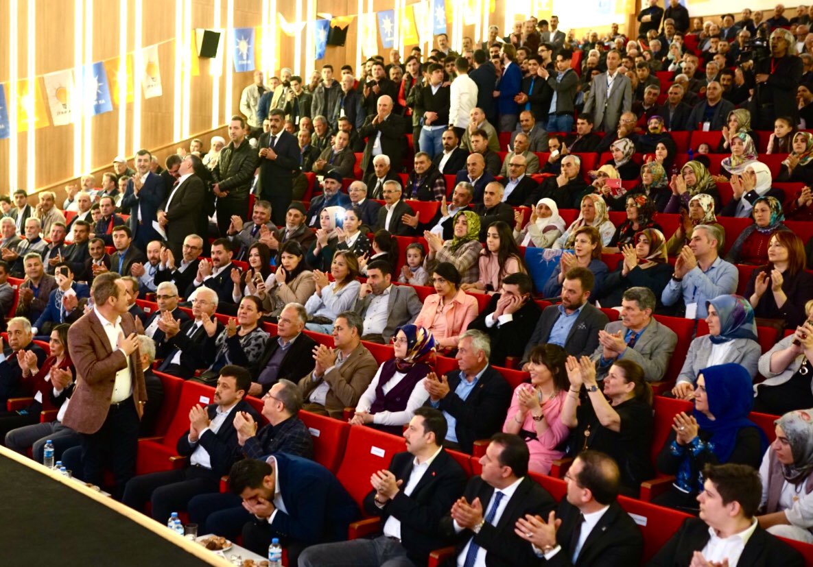 AK Parti Kemalpaşa İlçe kongresi