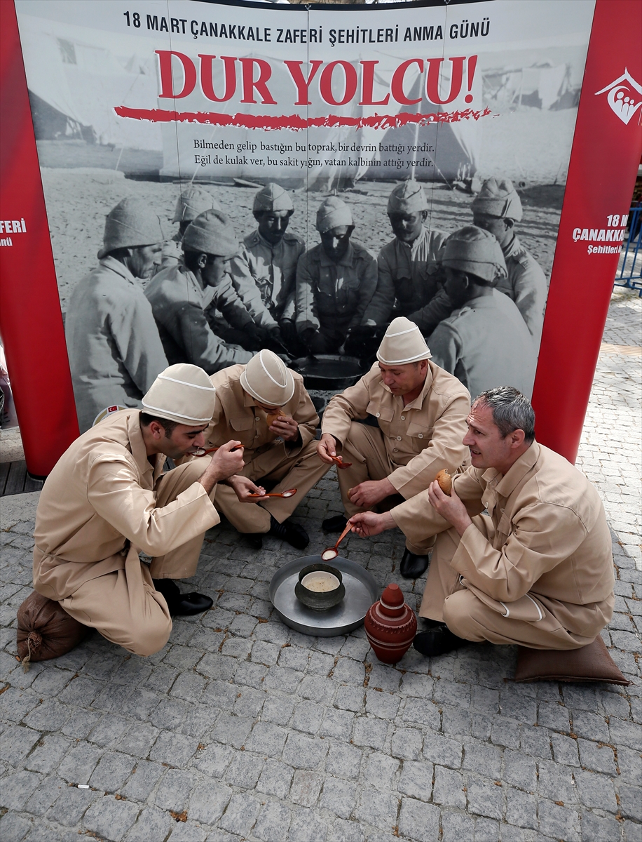 Konak Meydanı'nda Çanakkale cephesi