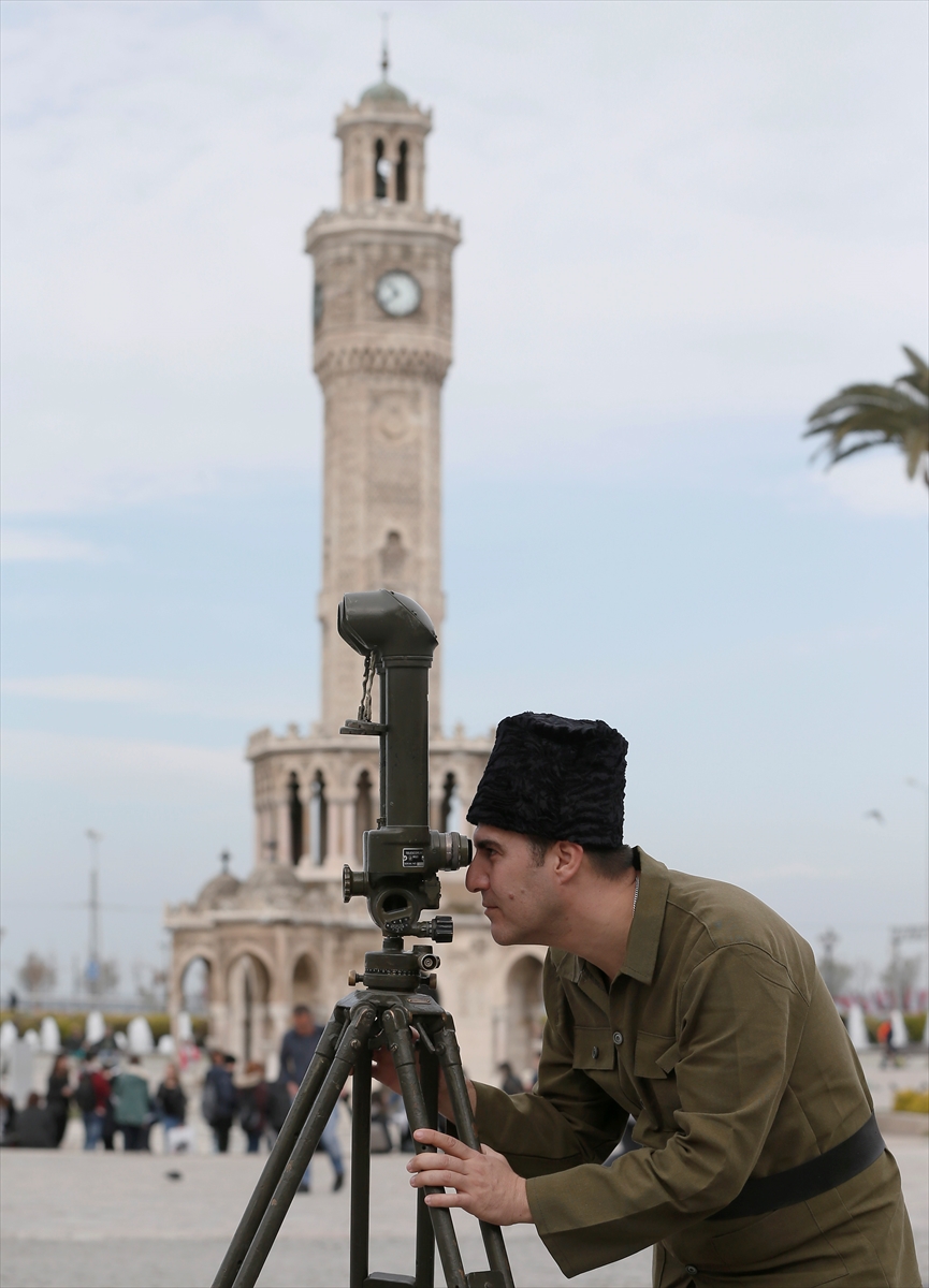 Konak Meydanı'nda Çanakkale cephesi