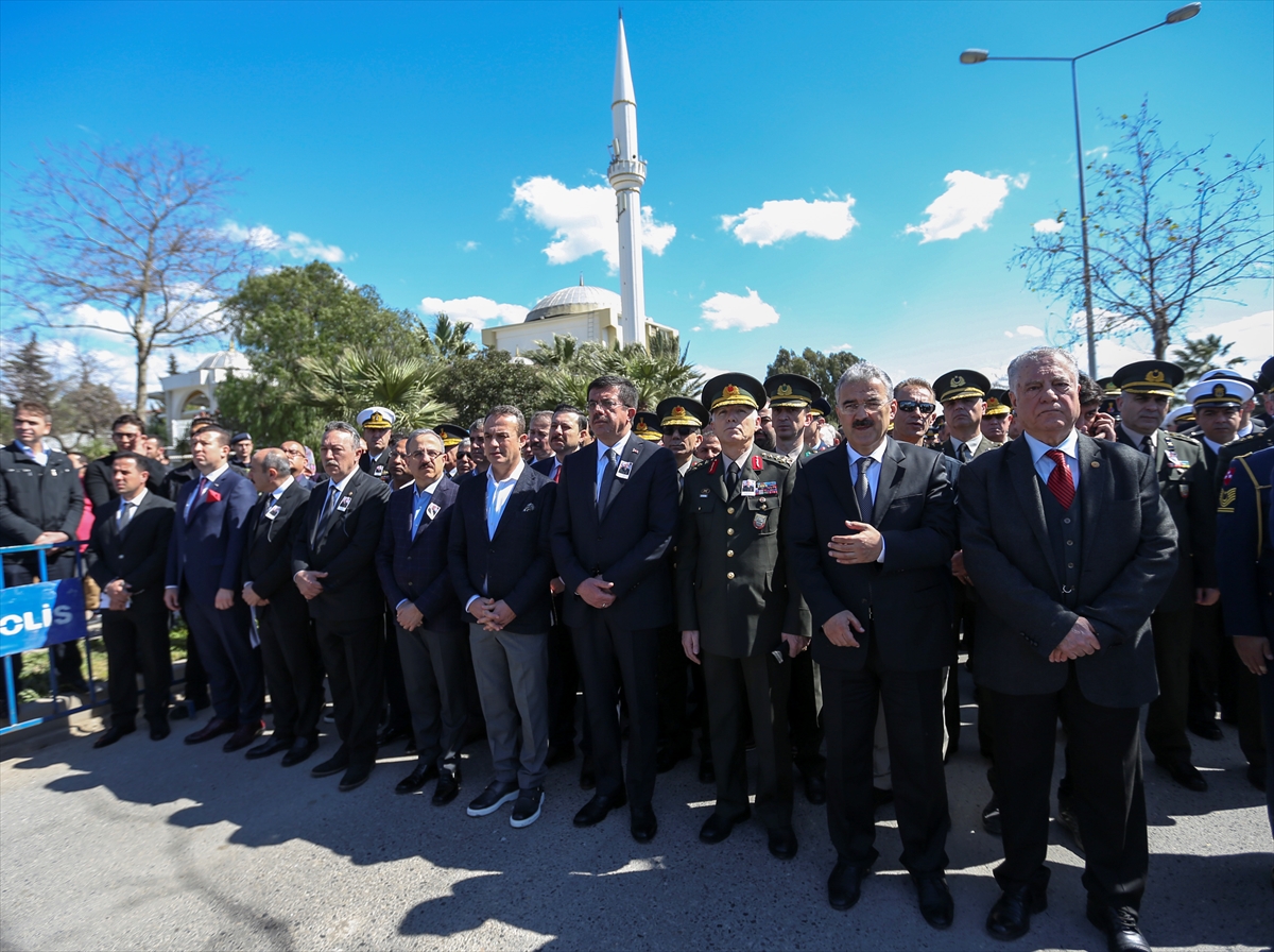 İzmir şehidini uğurladı