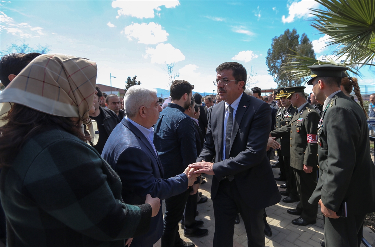 İzmir şehidini uğurladı