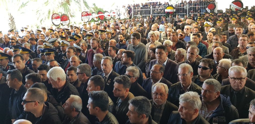 İzmir şehidini uğurladı