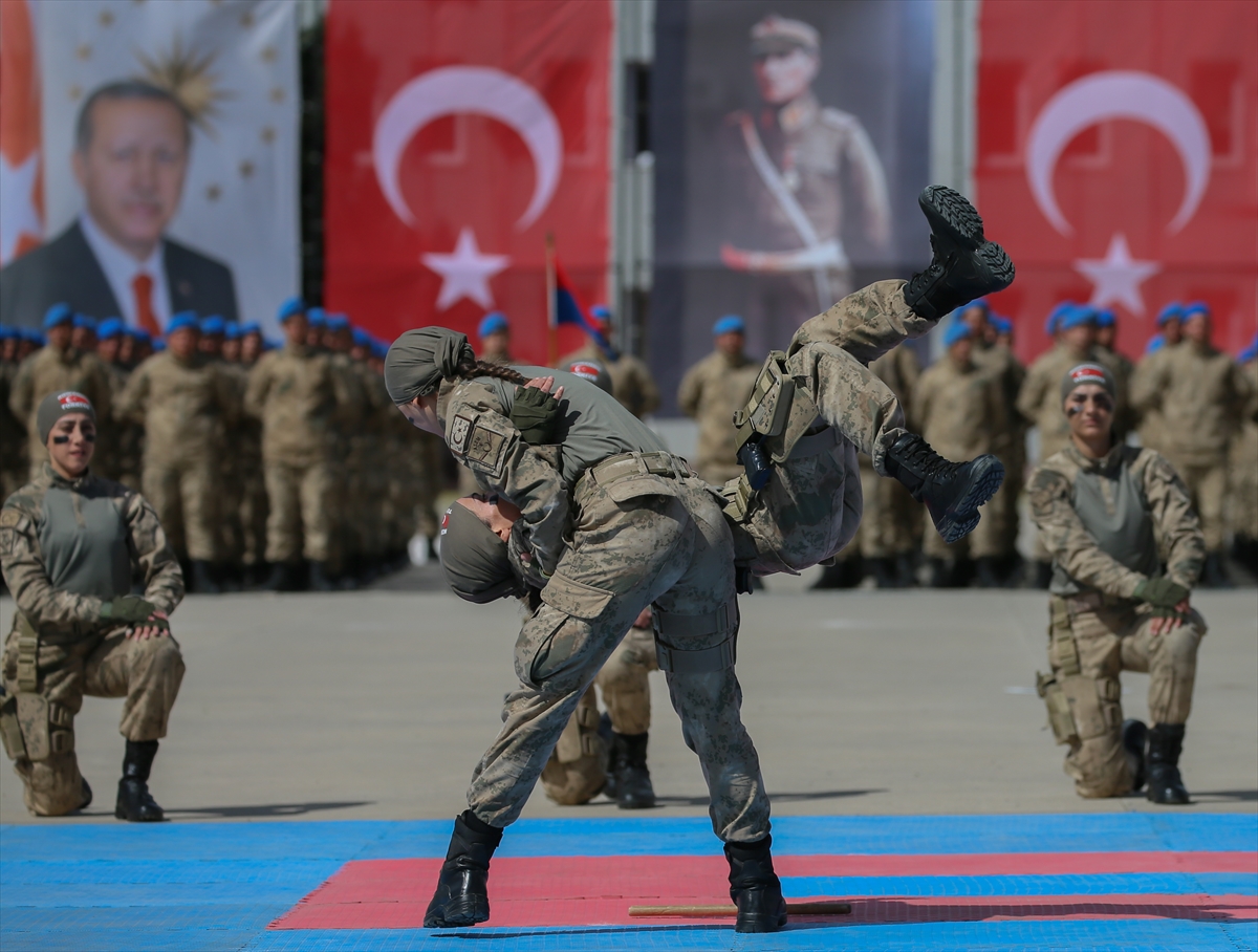 'Teröristlerin kabusu' uzman erbaşlar yemin etti
