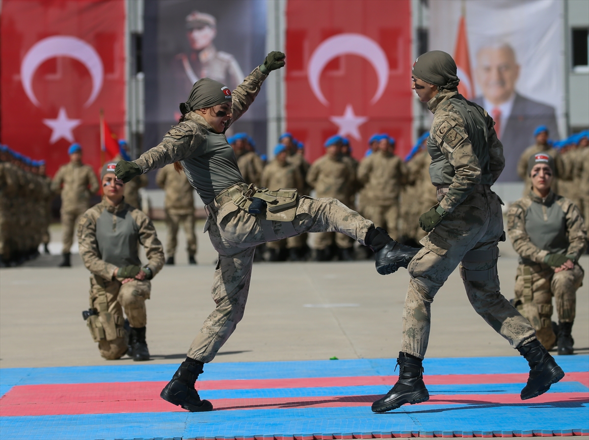'Teröristlerin kabusu' uzman erbaşlar yemin etti