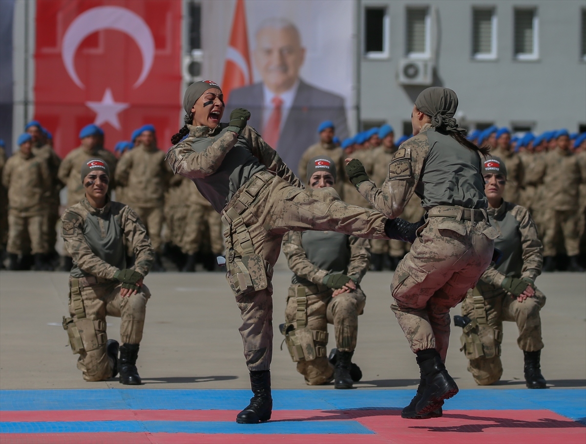 'Teröristlerin kabusu' uzman erbaşlar yemin etti