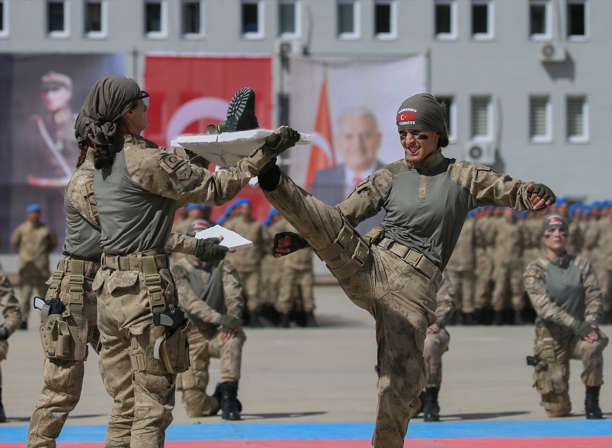 'Teröristlerin kabusu' uzman erbaşlar yemin etti