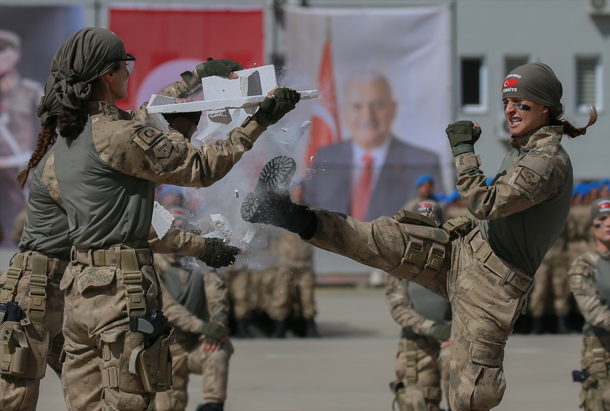 'Teröristlerin kabusu' uzman erbaşlar yemin etti