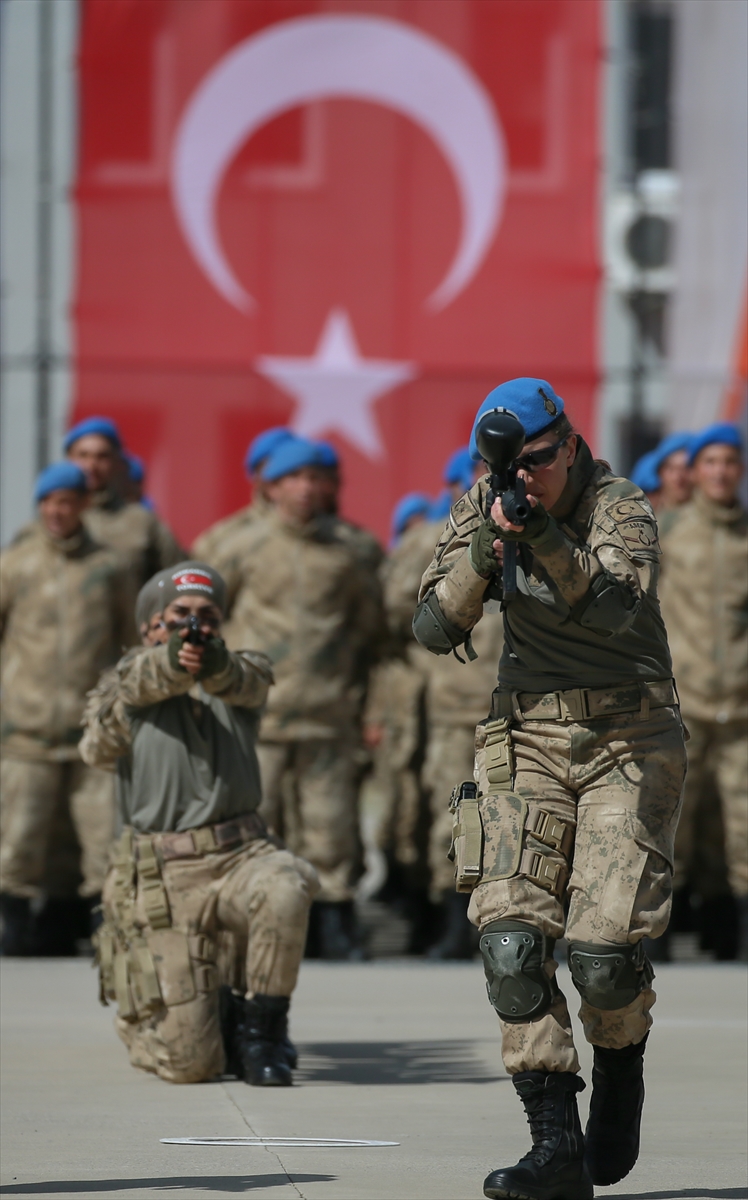 'Teröristlerin kabusu' uzman erbaşlar yemin etti