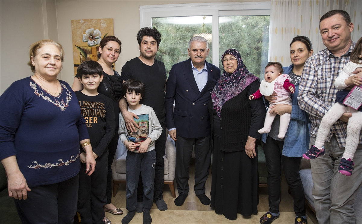 Başbakan Yıldırım İzmir'de