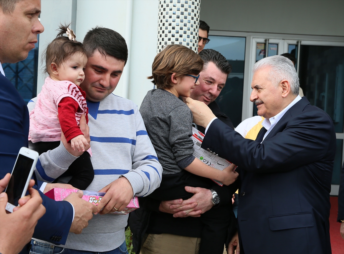 Başbakan Yıldırım İzmir'de