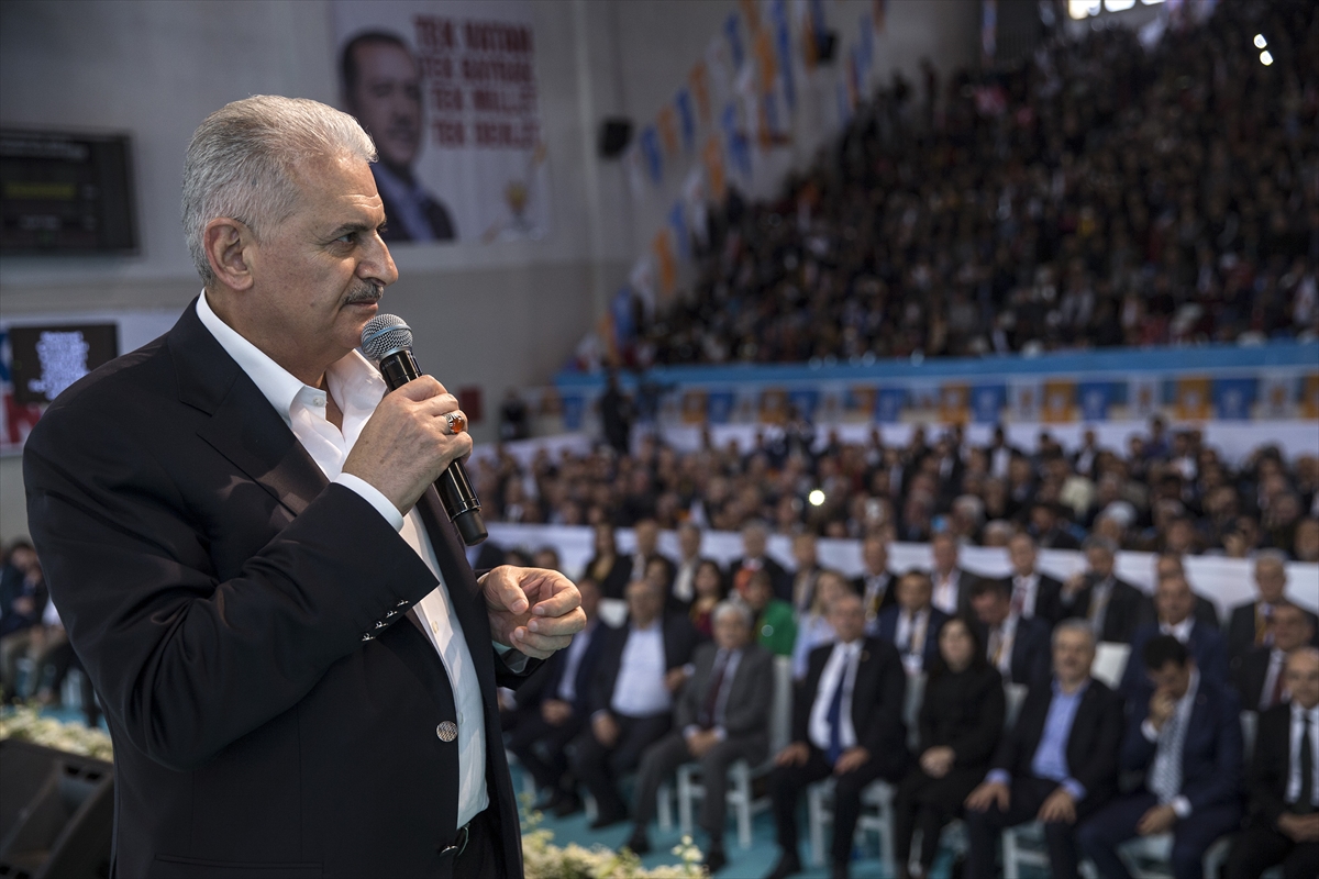 Başbakan Yıldırım İzmir'de
