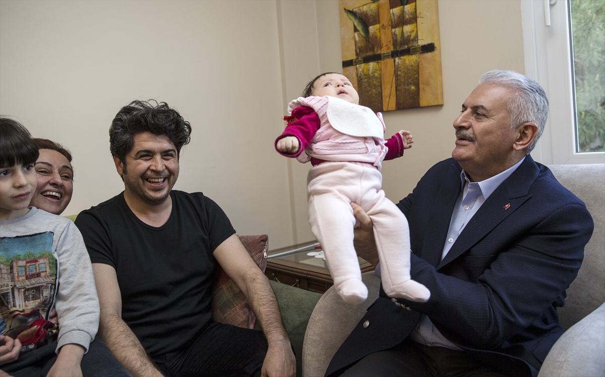 Başbakan Yıldırım İzmir'de