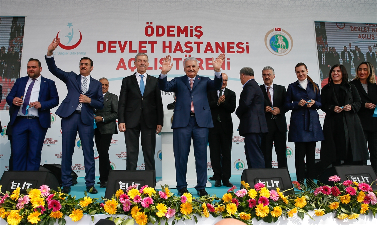 Başbakan Yıldırım İzmir'de