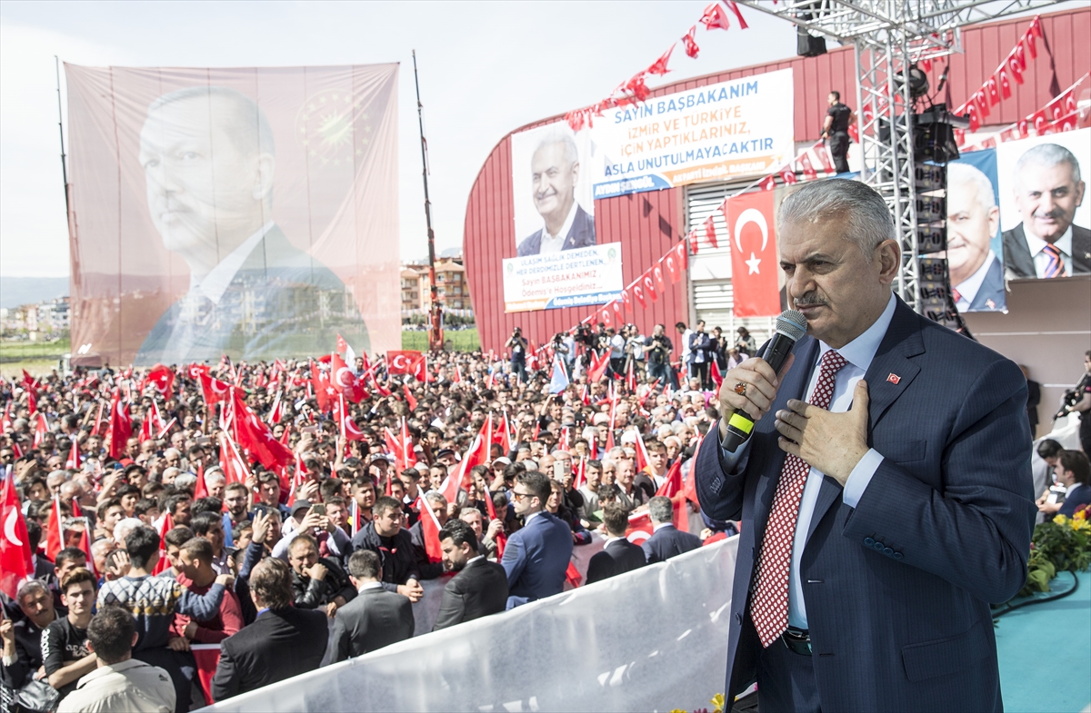 Başbakan Yıldırım İzmir'de