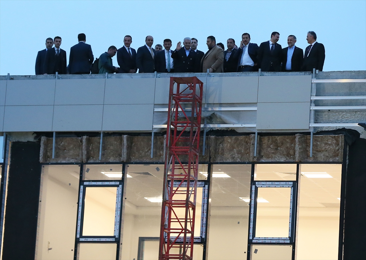 Başbakan Yıldırım İzmir'de