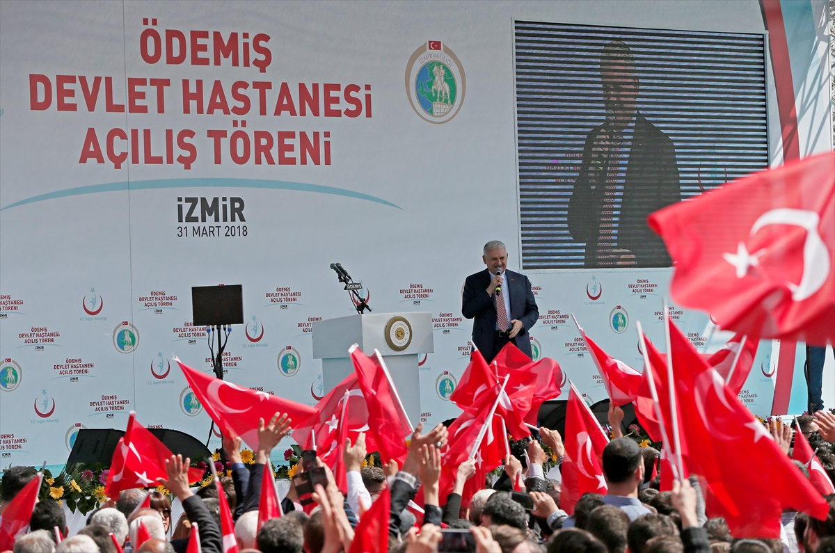 Başbakan Yıldırım İzmir'de