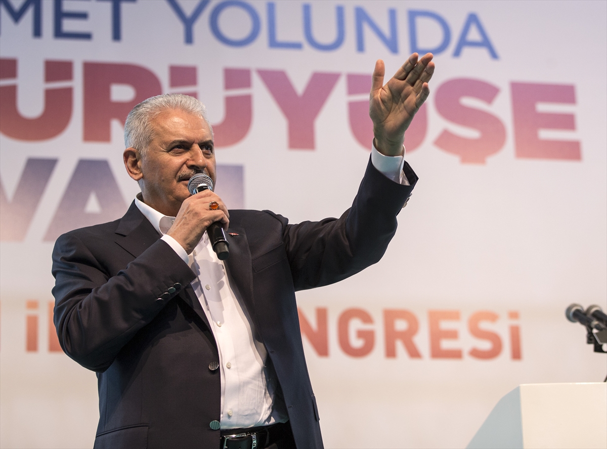 Başbakan Yıldırım İzmir'de