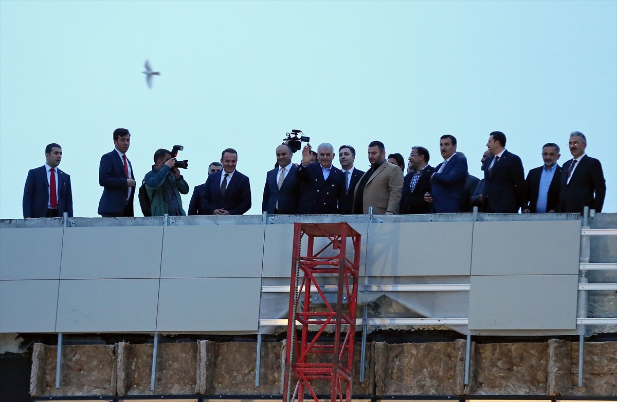 Başbakan Yıldırım İzmir'de