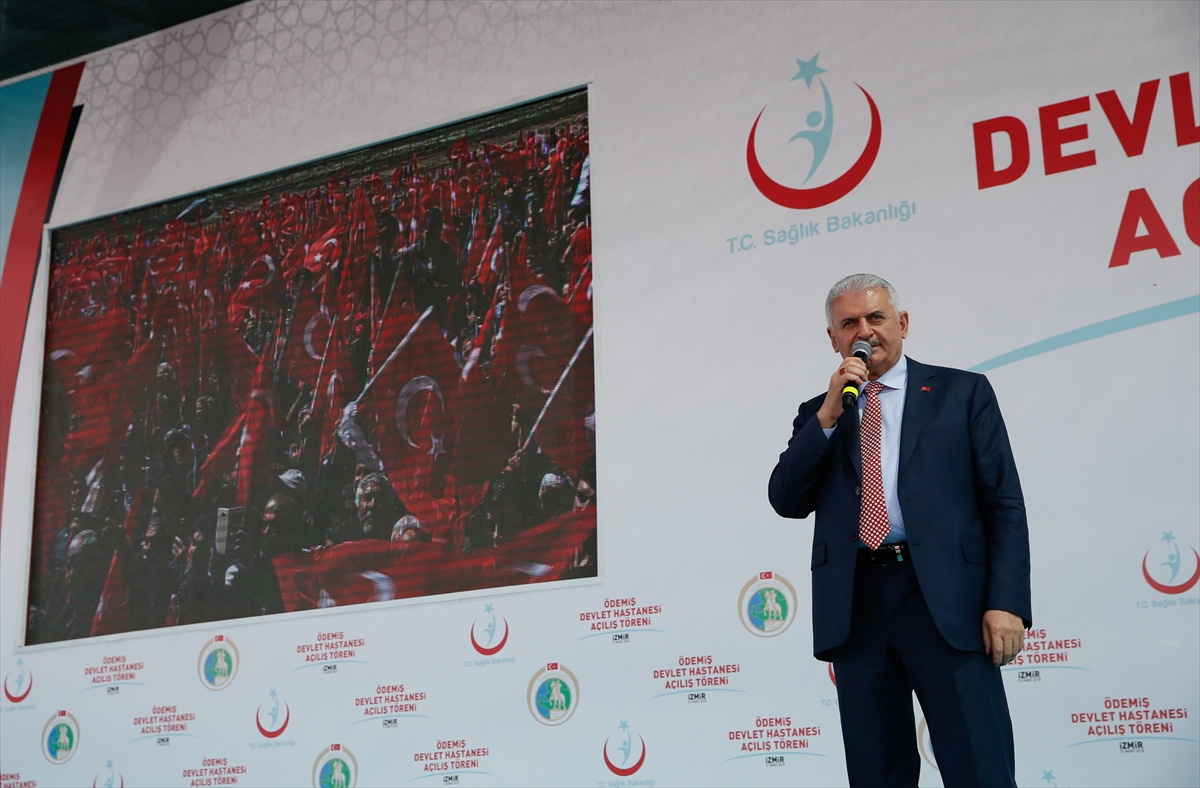Başbakan Yıldırım İzmir'de