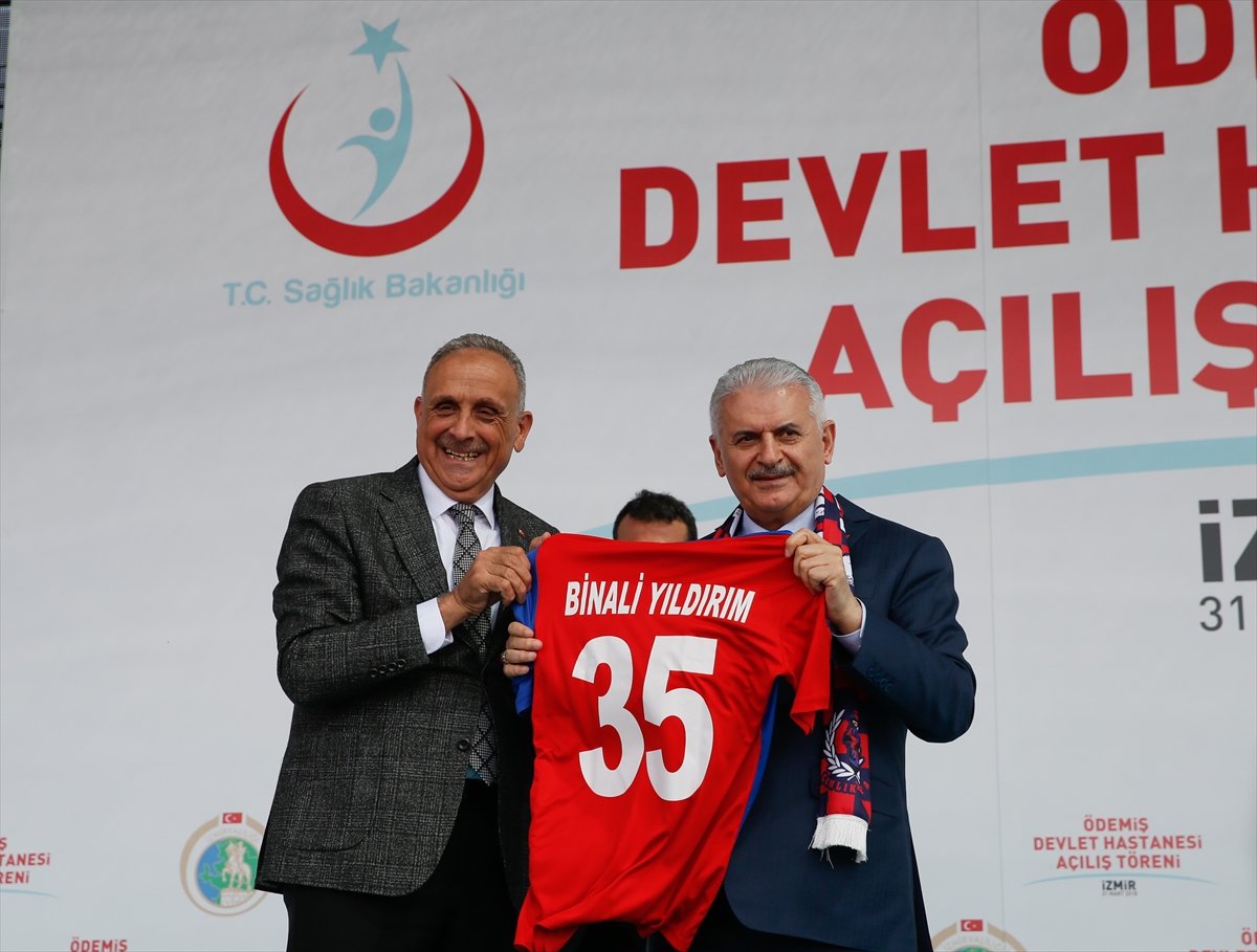 Başbakan Yıldırım İzmir'de