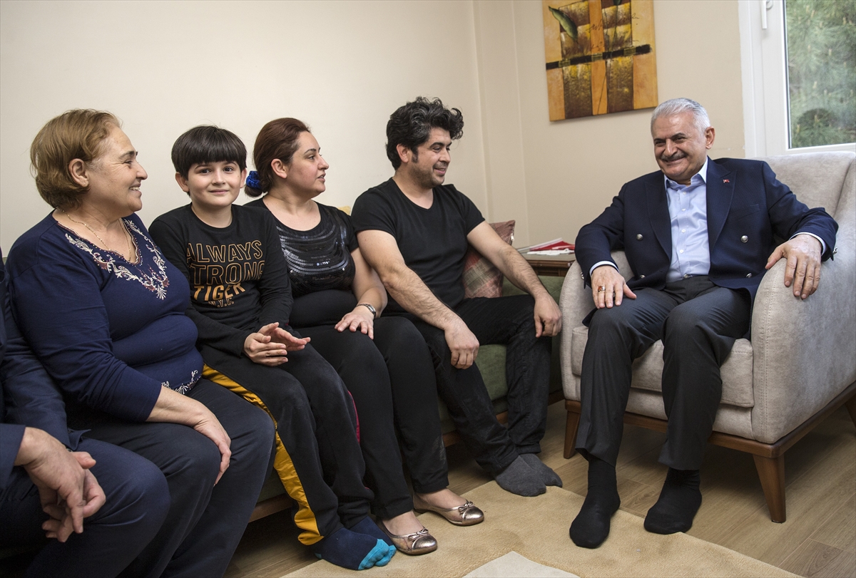 Başbakan Yıldırım İzmir'de