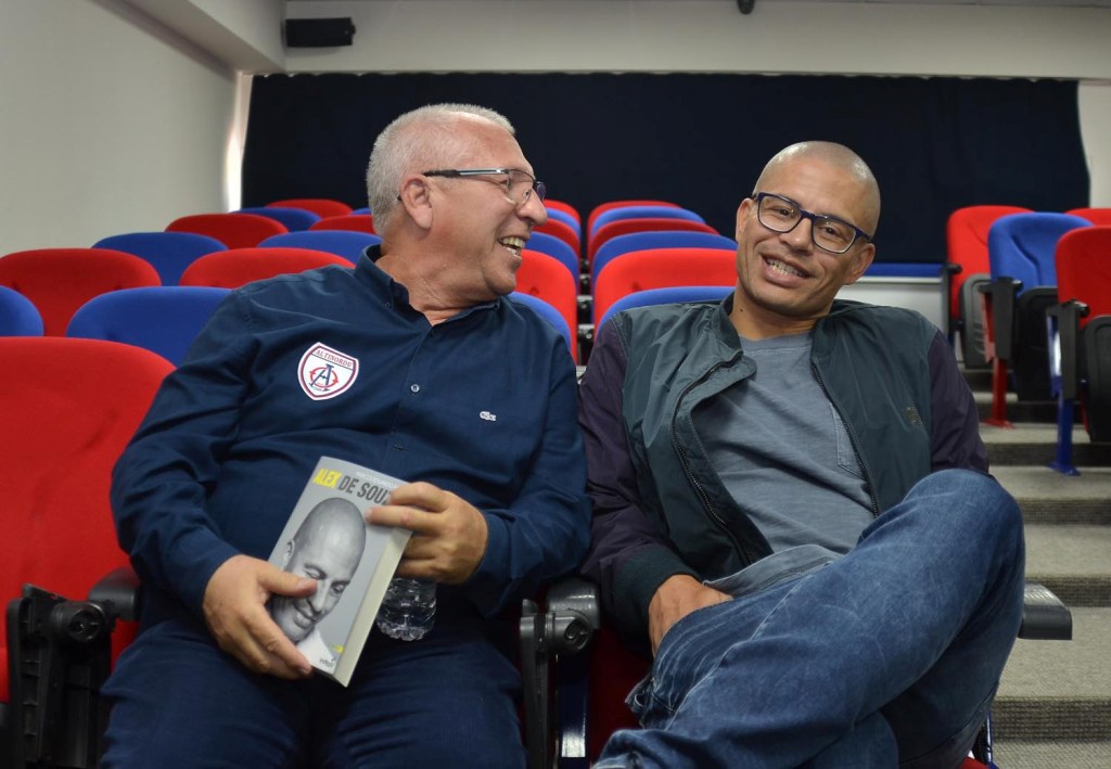 Alex de Souza, İzmir'de