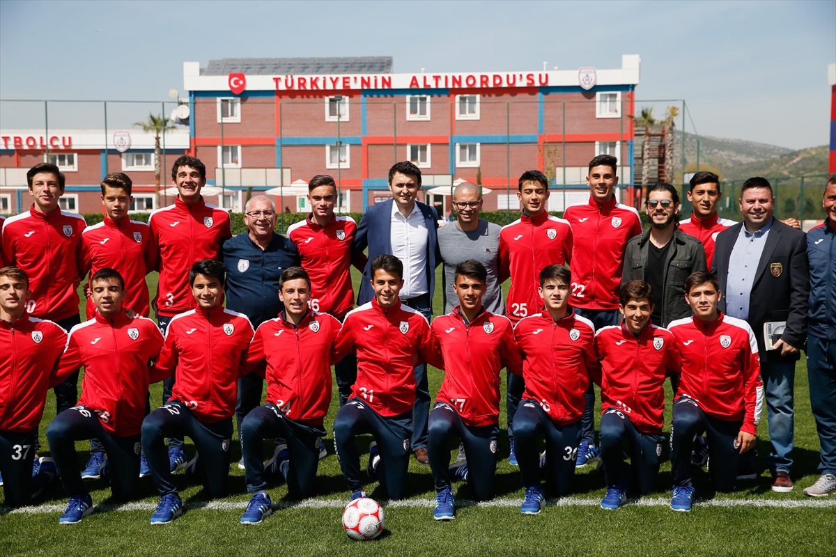Alex de Souza, İzmir'de