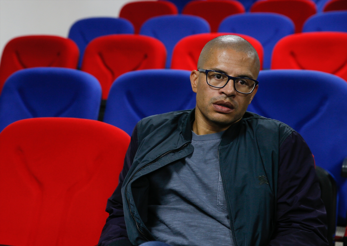 Alex de Souza, İzmir'de