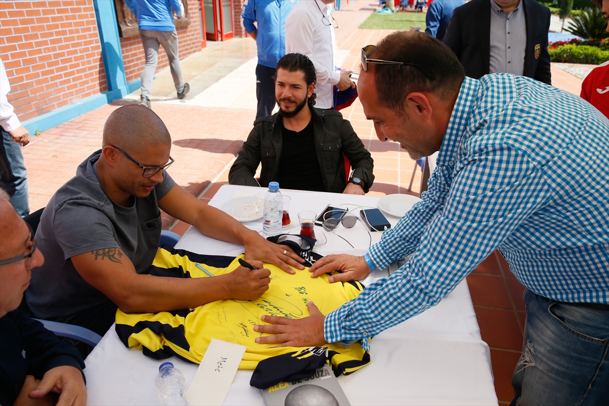 Alex de Souza, İzmir'de