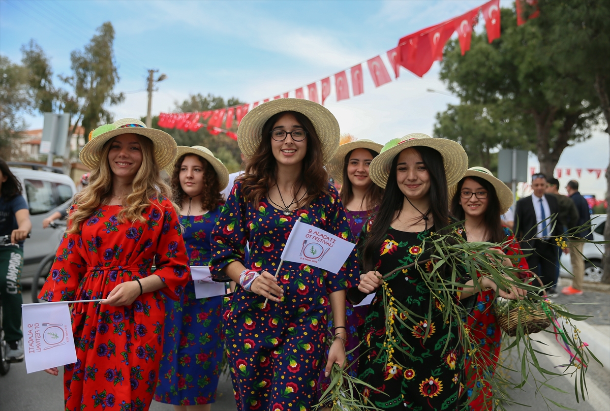 9. Alaçatı Ot Festivali'nden renkli görüntüler