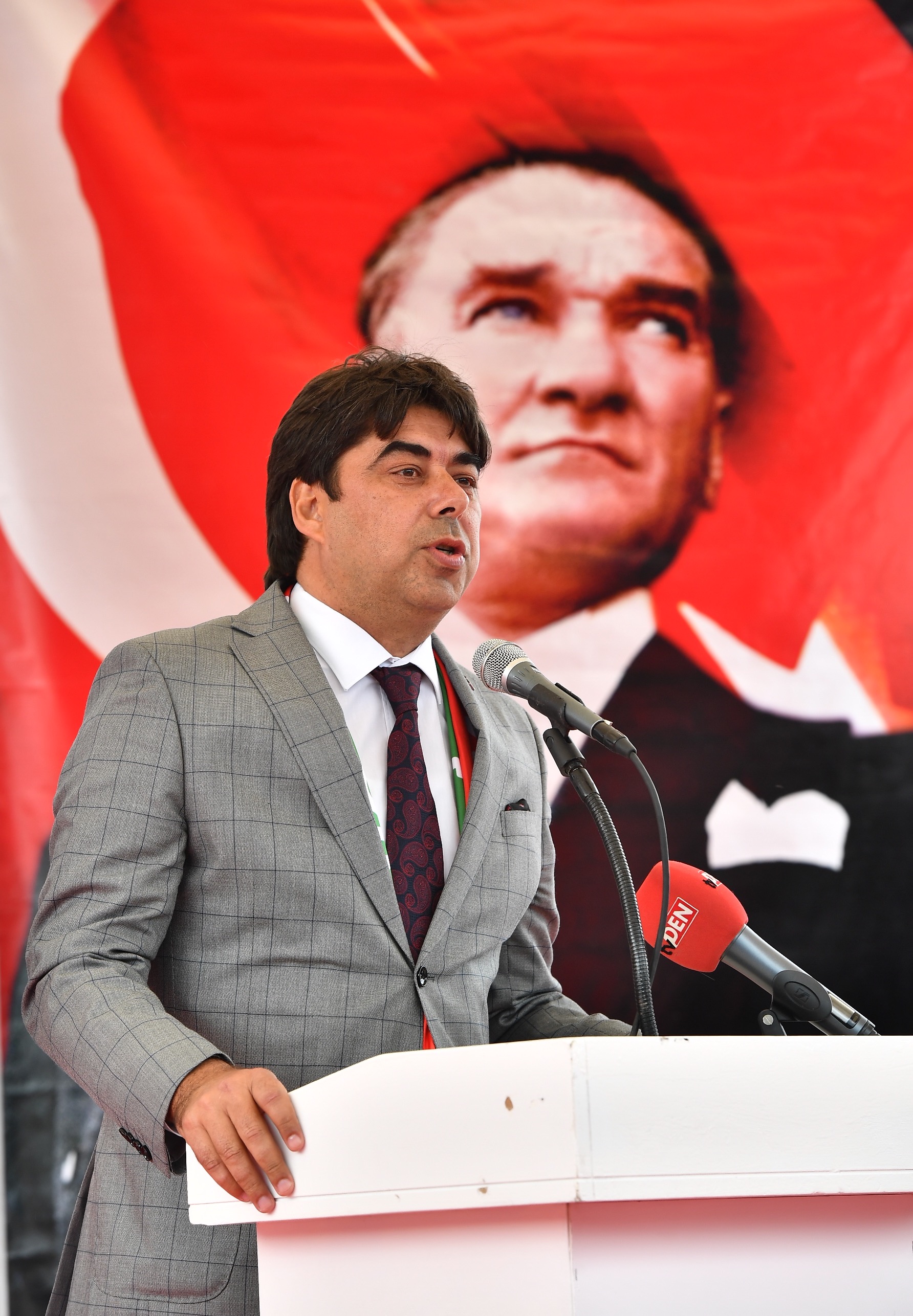 Foça'da çifte açılış