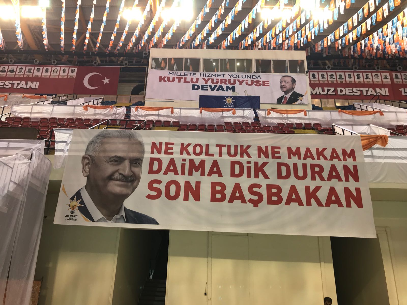 AK Parti'de kongreye hazırlanıyor