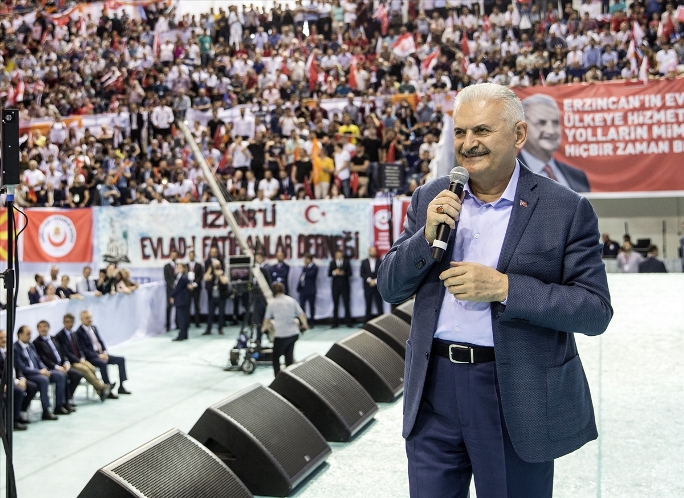 AK Parti İzmir'de kongre heyecanı