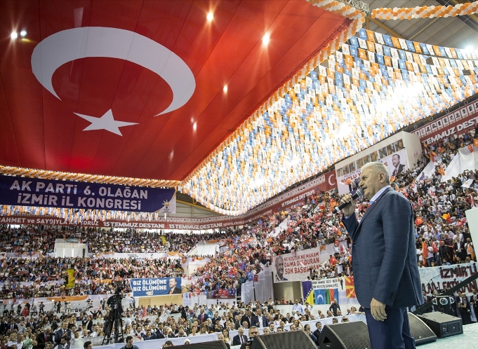 AK Parti İzmir'de kongre heyecanı
