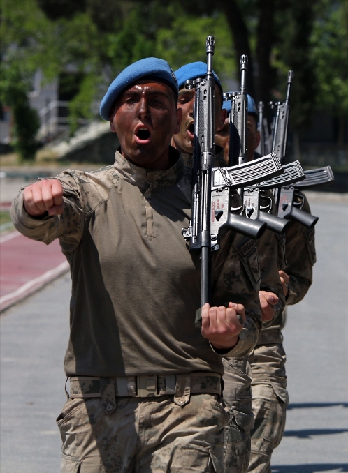 Foça'daki komando okulunun 55. kuruluş yıl dönümü